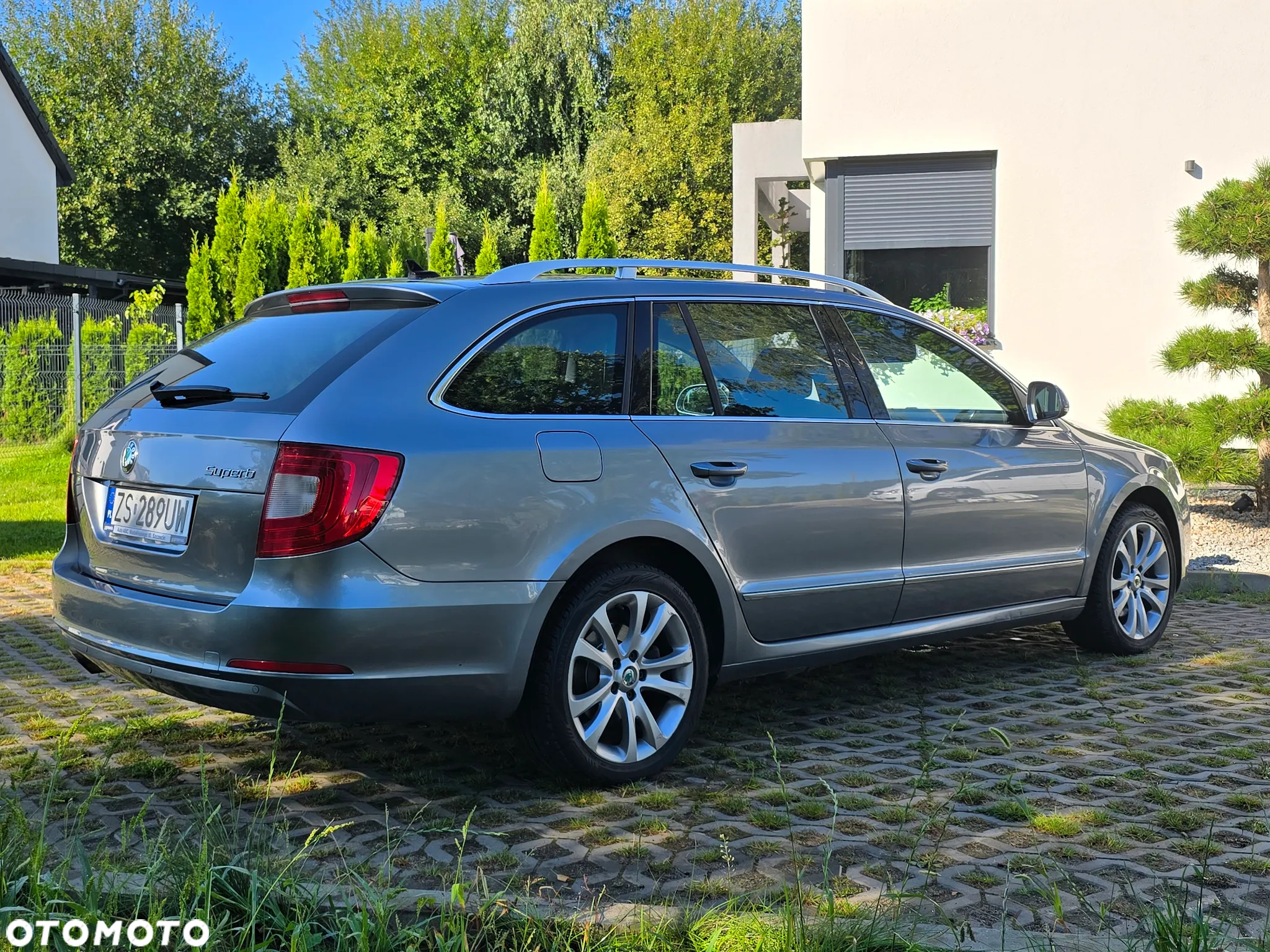 Skoda Superb 2.0 TDI Platinum DSG - 3