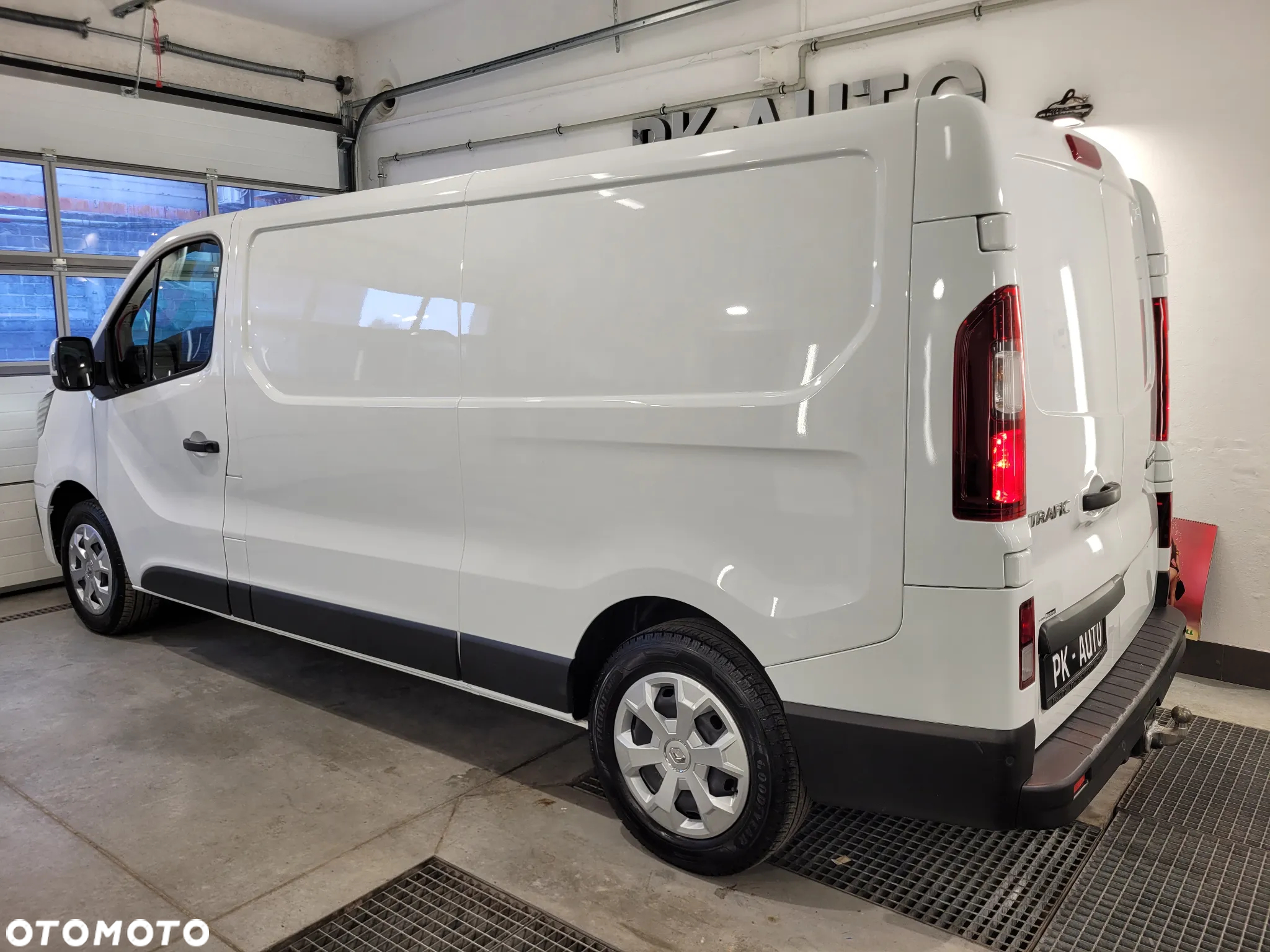 Renault Trafic - 32