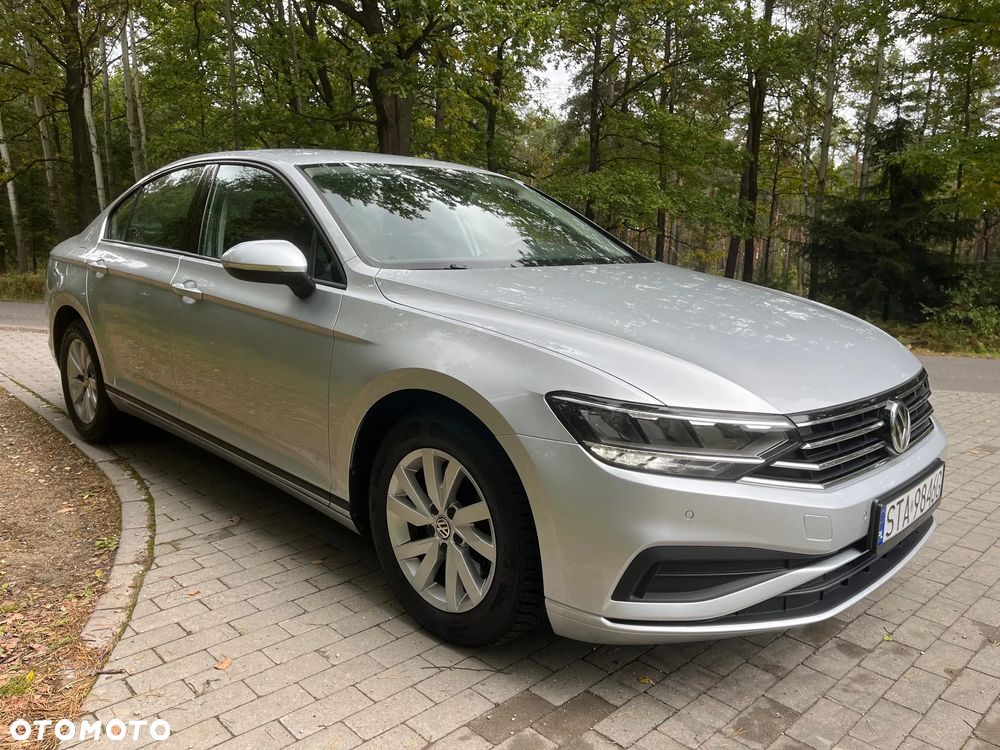 Volkswagen Passat 1.5 TSI EVO Essence - 9