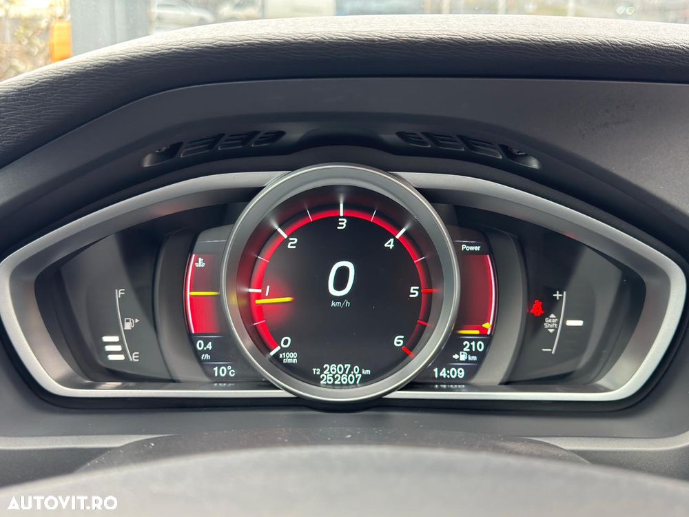 Volvo V40 D4 RDesign - 19