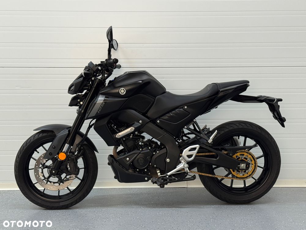 Yamaha MT - 13