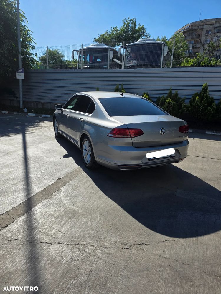 Volkswagen Passat 1.6 TDI (BlueMotion Technology) Comfortline - 3