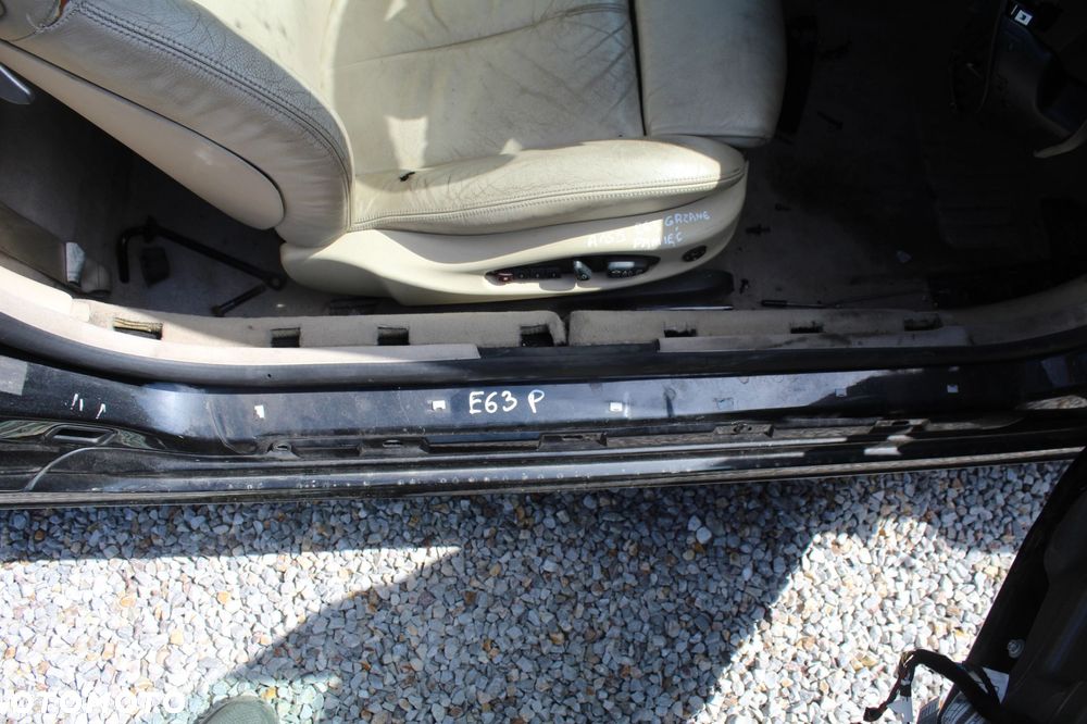 USZCZELKA DRZWI PRAWY PRZÓD BMW E63 KREMOWA BEŻOWA
