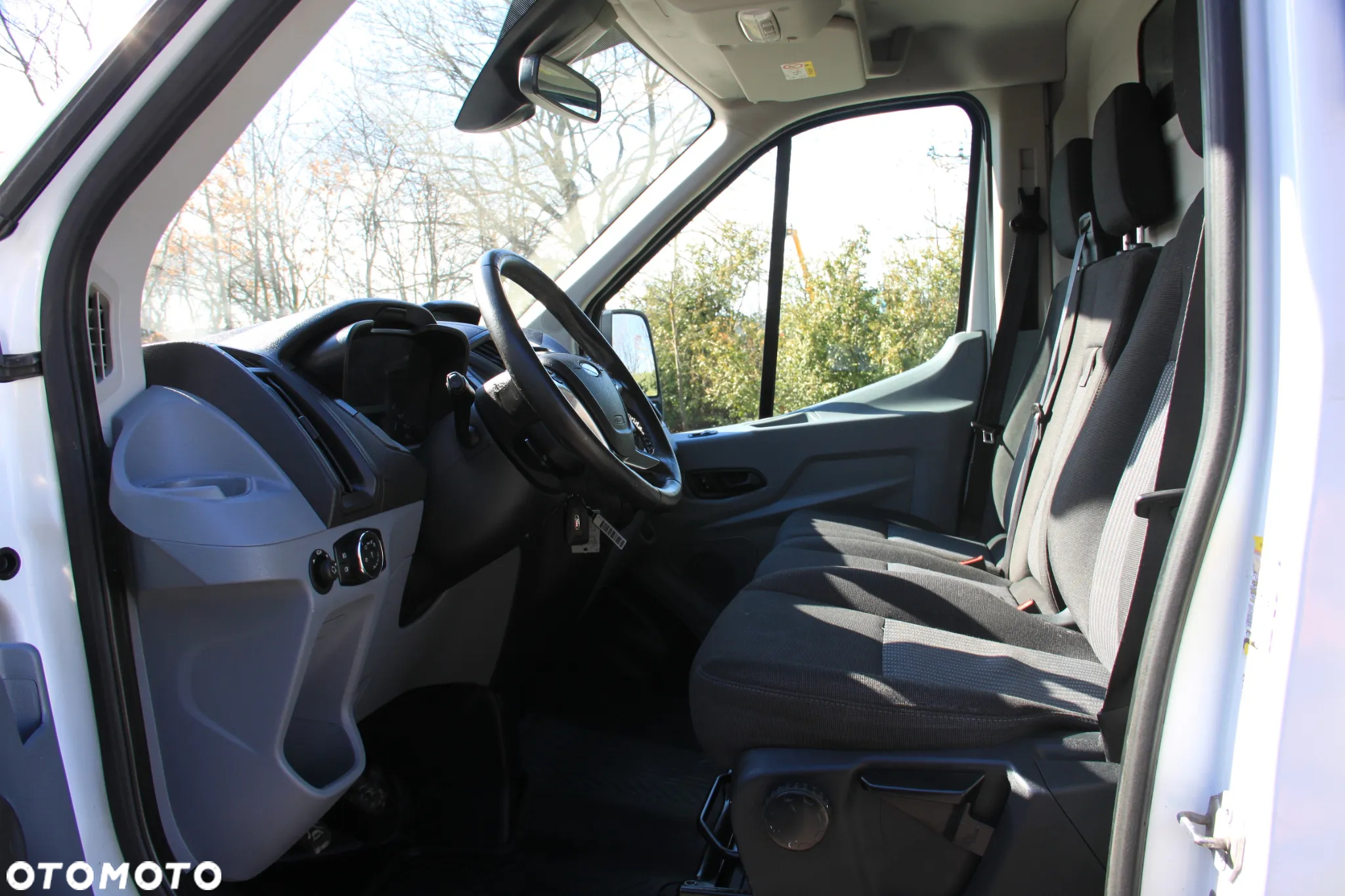 Ford Transit - 10