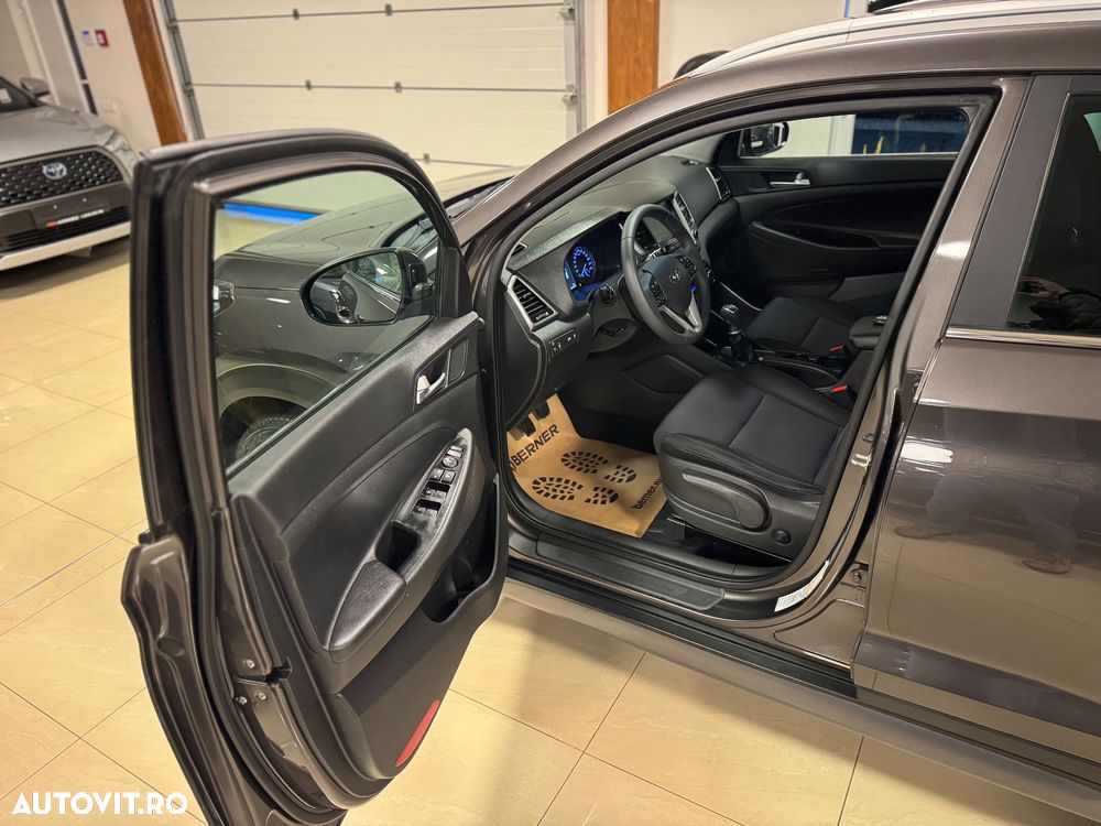 Hyundai Tucson blue 1.7 CRDi 2WD Style - 8