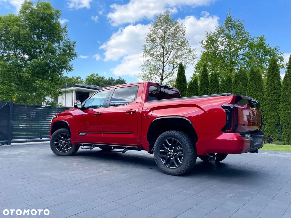 Toyota Tundra - 3