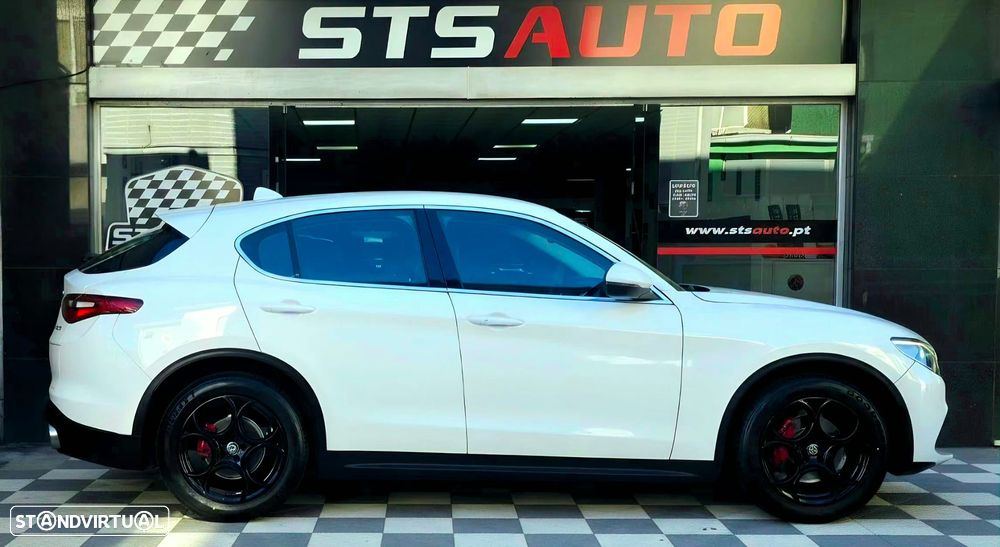 Alfa Romeo Stelvio 2.2 D Super AT8 - 13