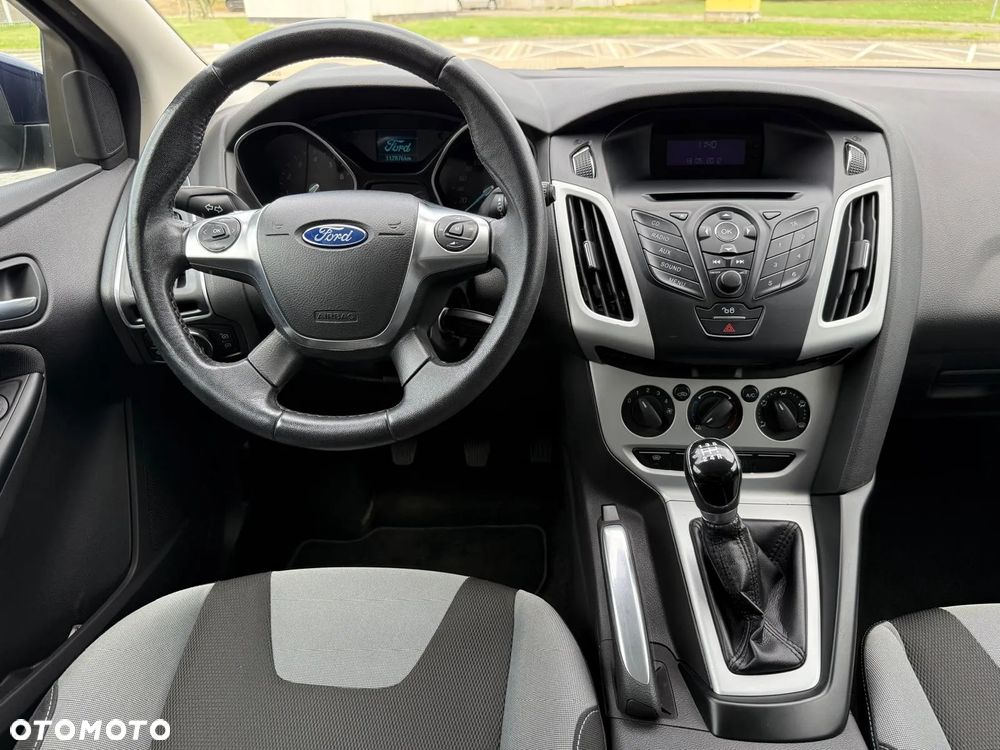 Ford Focus Turnier 1.0 EcoBoost Start-Stopp-System Champions Edition - 24