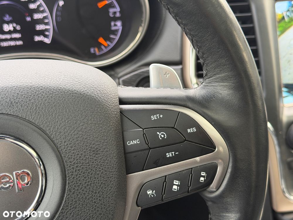 Jeep Grand Cherokee 3.6 V6 Summit - 25