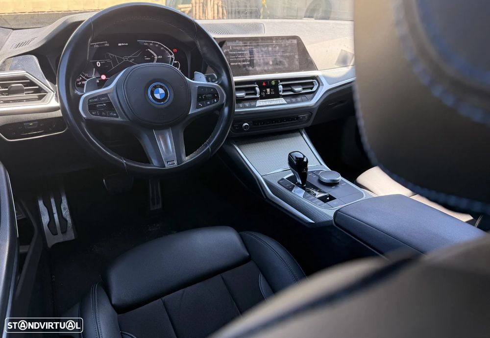 BMW 330 e Pack Desportivo M Auto - 8
