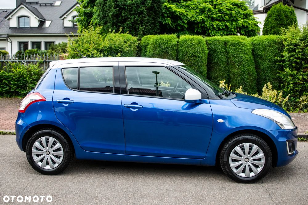 Suzuki Swift 1.2 Club - 4