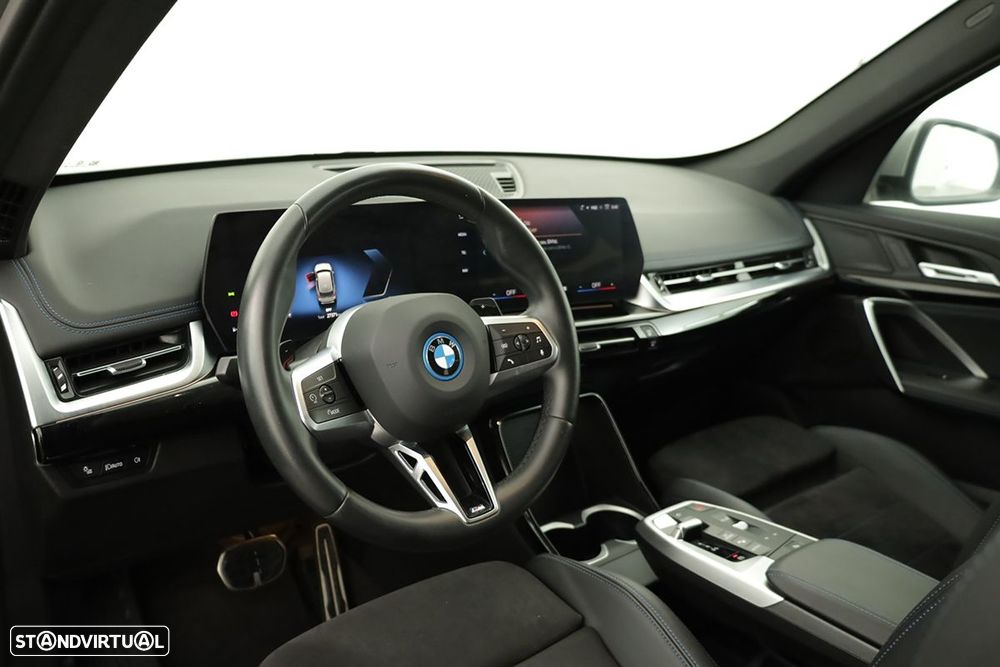 BMW X1 xDrive25e Pack Desportivo M - 8