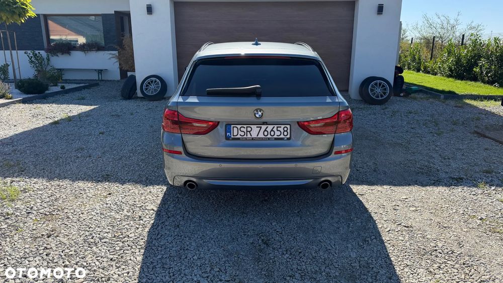 BMW Seria 5 530d - 12