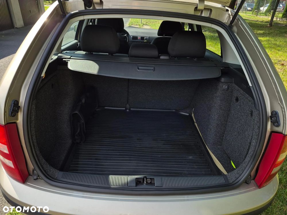 Skoda Fabia 1.4 16V Elegance - 7