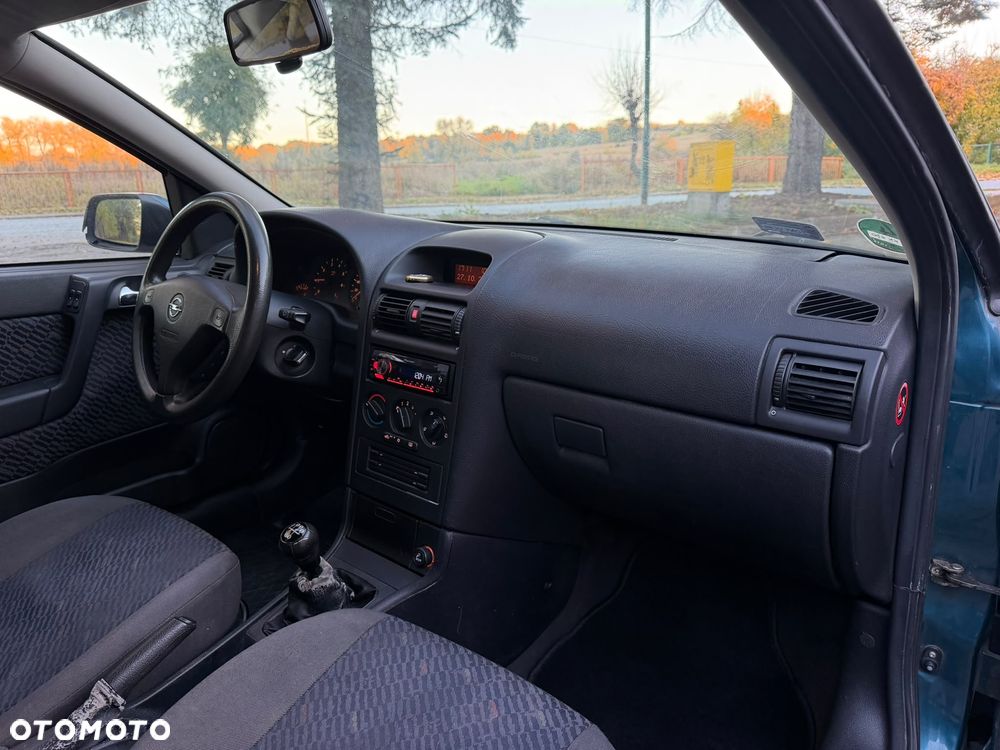 Opel Astra 1.6 GL / Start - 8