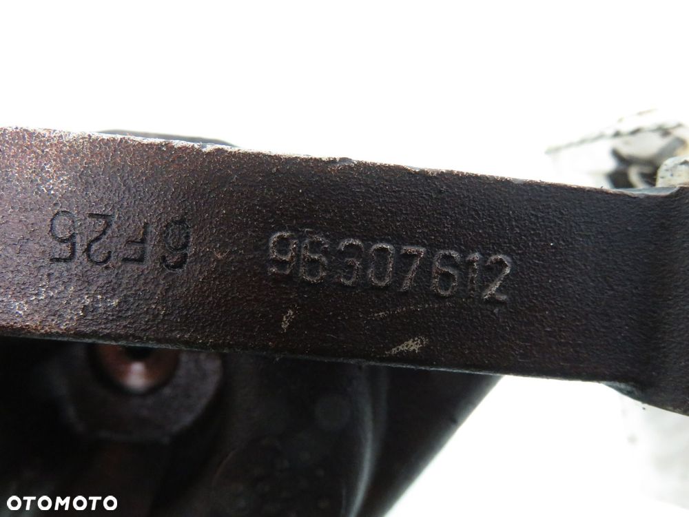 POMPA OLEJU CHEVROLET EPICA 2.5 96307612 - 2