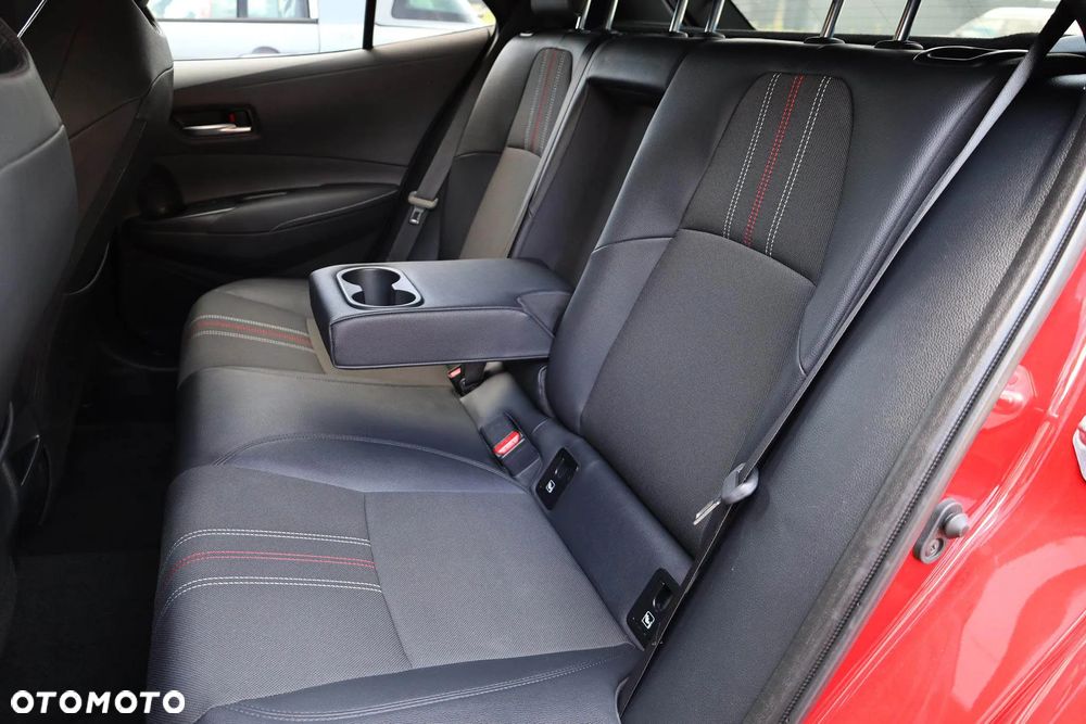Toyota Corolla 1.8 Hybrid GPF GR Sport - 38