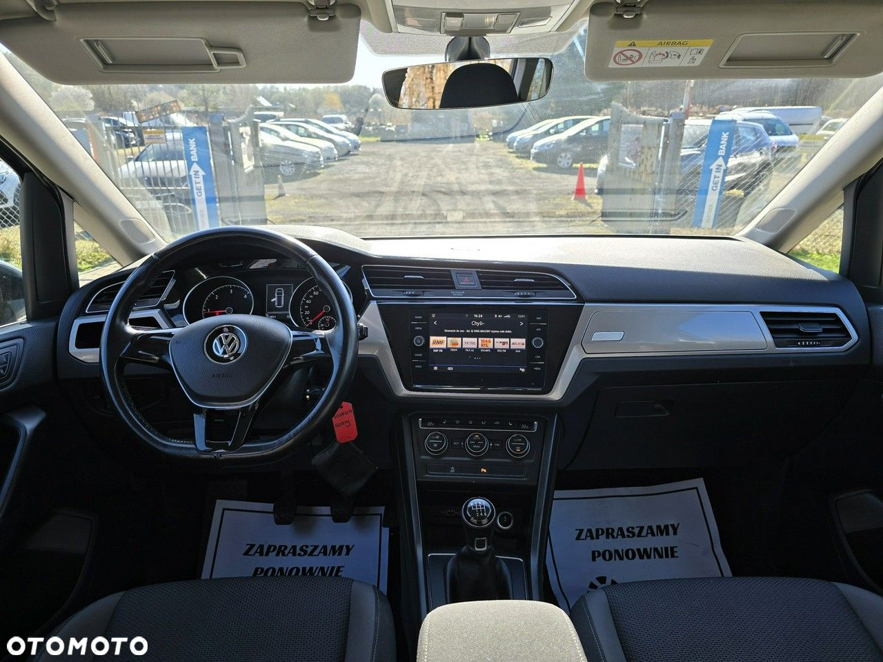 Volkswagen Touran - 20