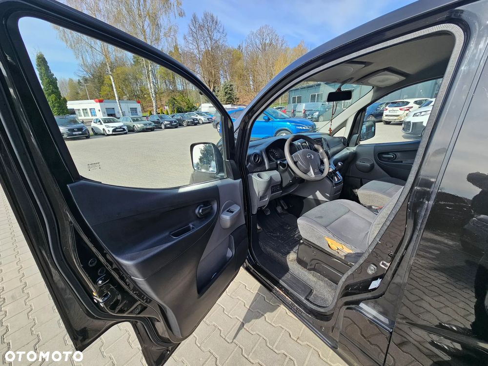 Nissan NV200 - 20