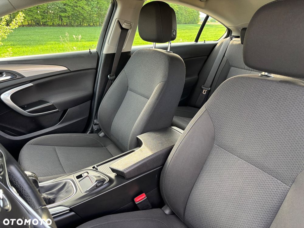 Opel Insignia 1.4 T Cosmo S&S - 17