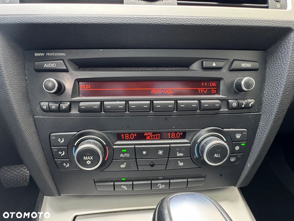 BMW Seria 3 320d xDrive - 12