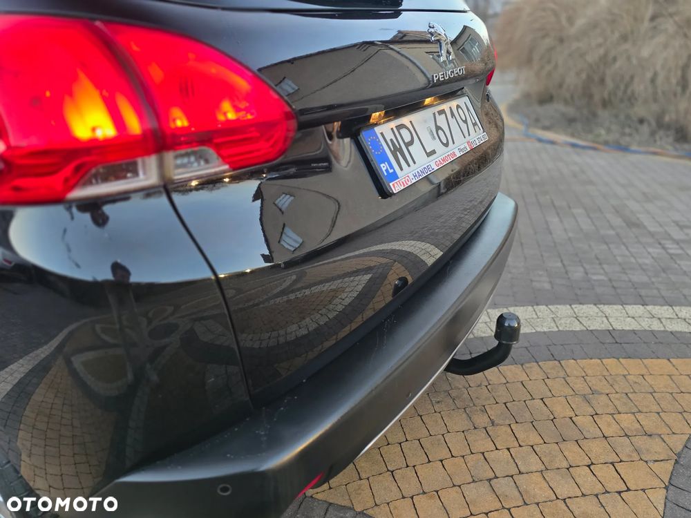 Peugeot 2008 - 9