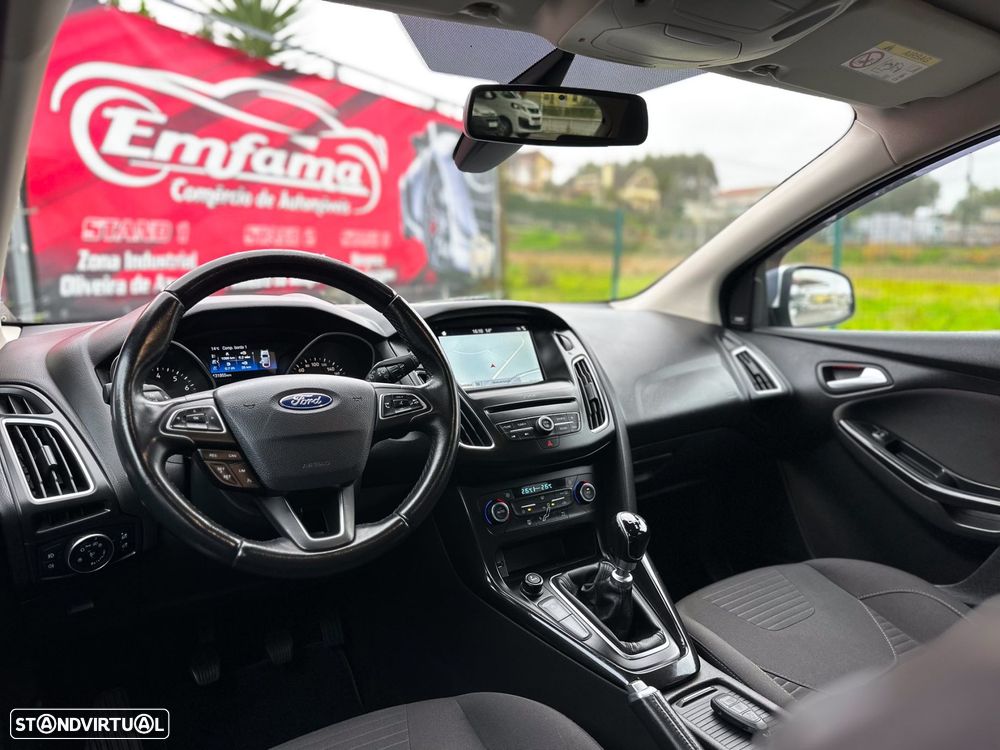 Ford Focus 1.0 EcoBoost Active - 19