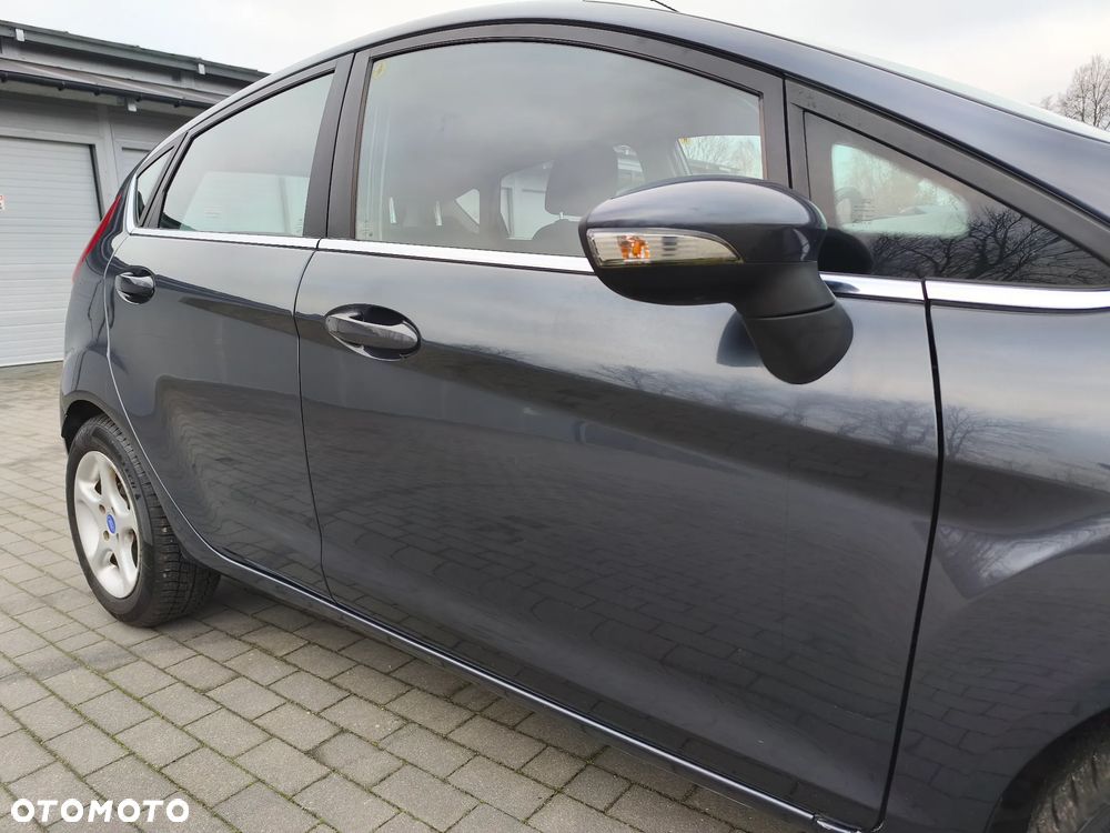 Ford Fiesta 1.25 Ghia - 4