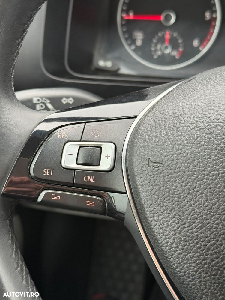 Volkswagen Transporter - 24