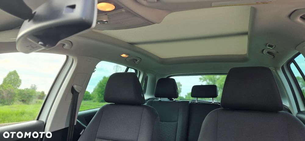 Volkswagen Tiguan - 15