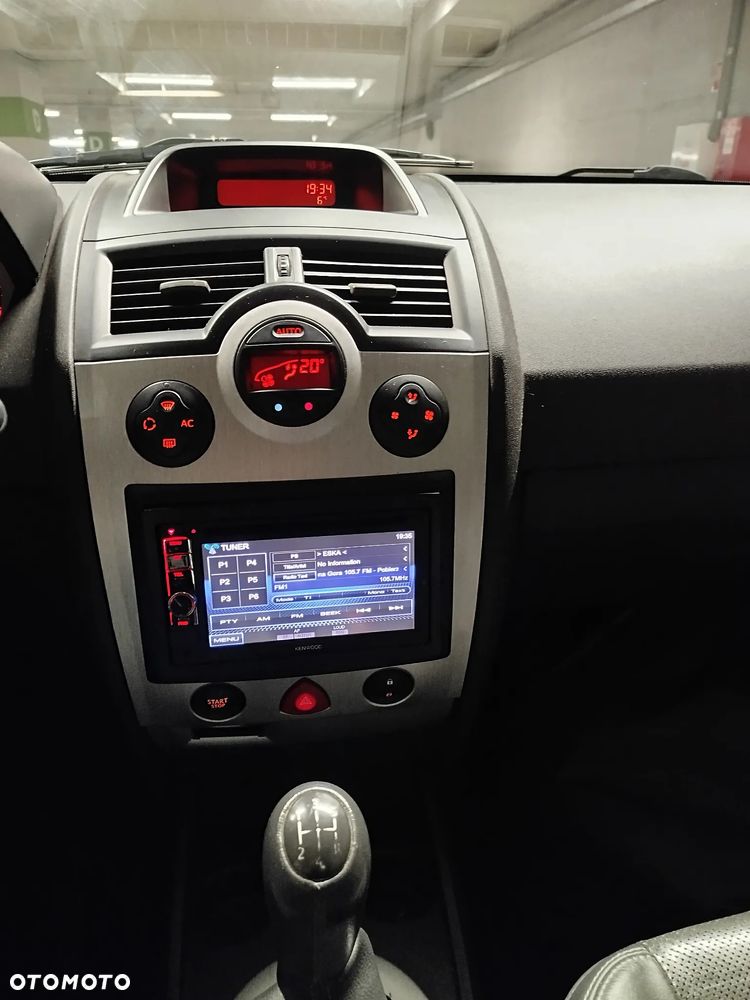 Renault Megane - 11