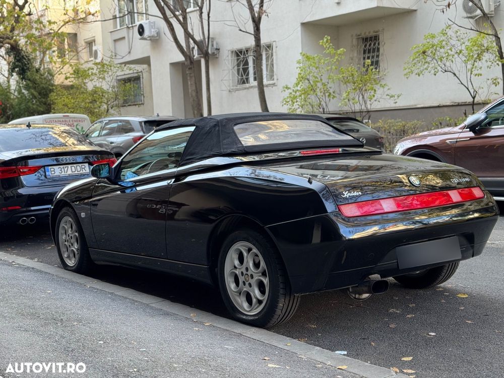 Alfa Romeo Spider - 21