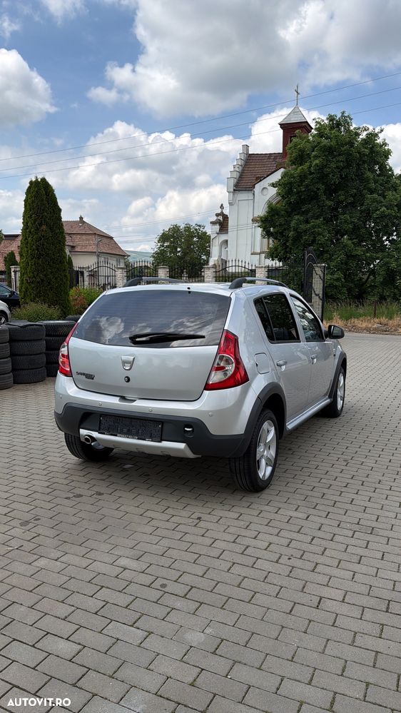 Dacia Sandero Stepway - 11