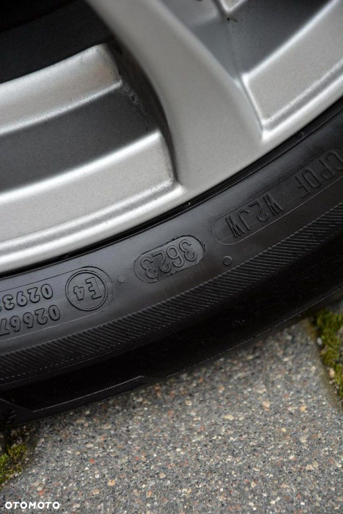 Volkswagen Caddy - 31