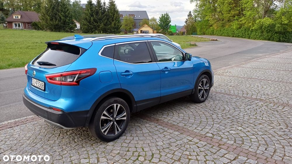 Nissan Qashqai - 2