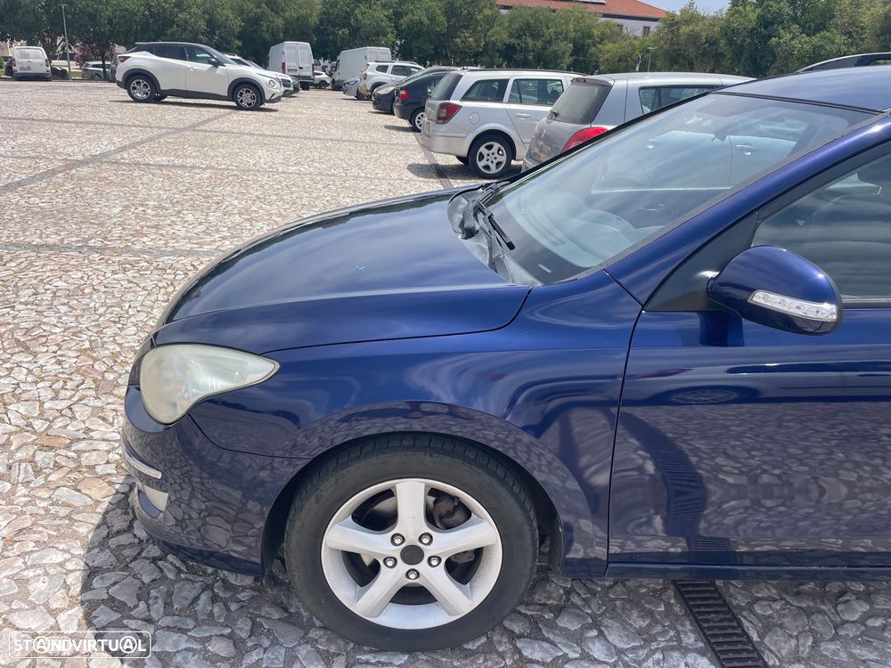 Hyundai i30 CW 1.6 CRDi Comfort - 16