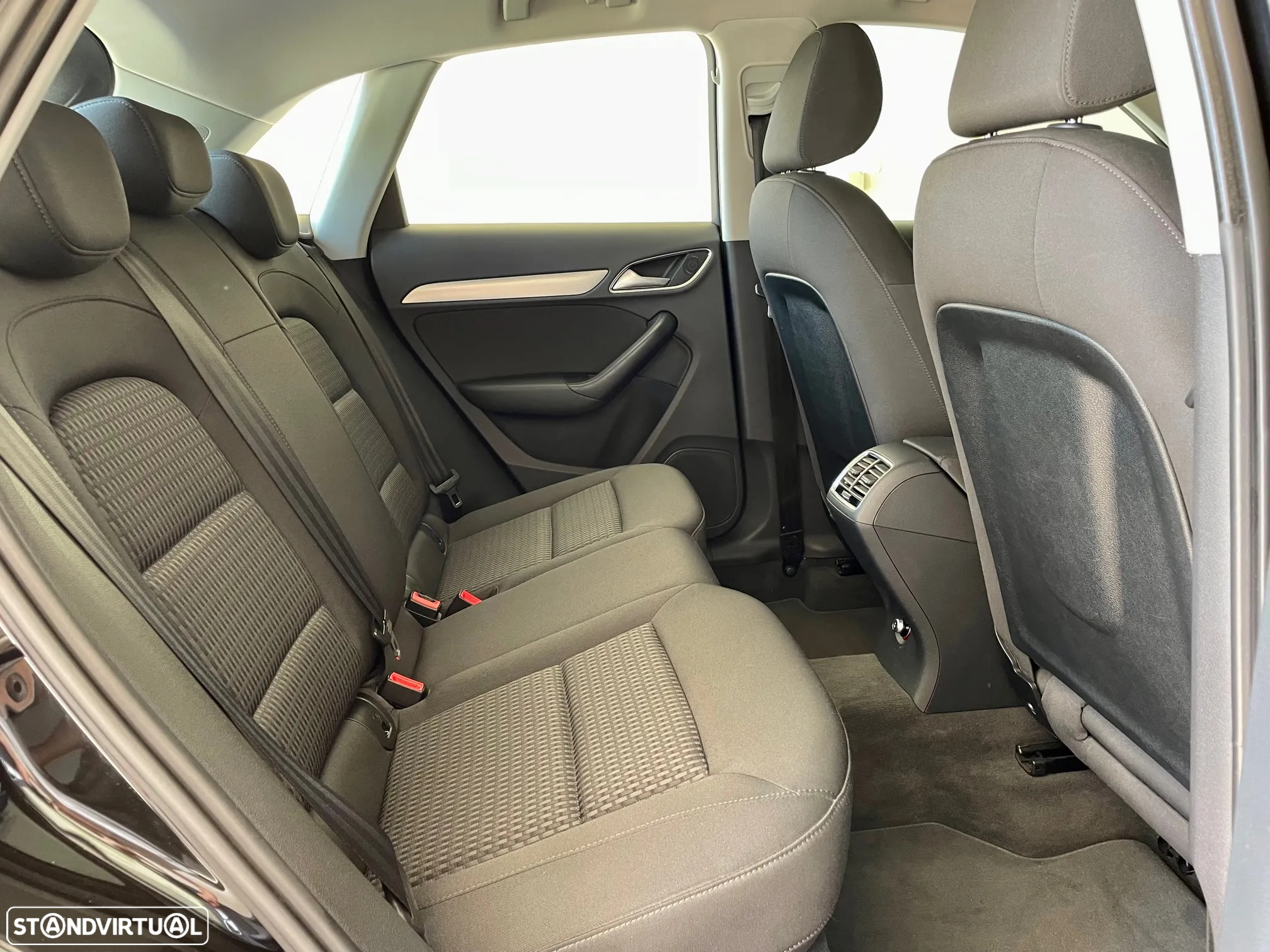 Audi Q3 2.0 TDI Design - 45
