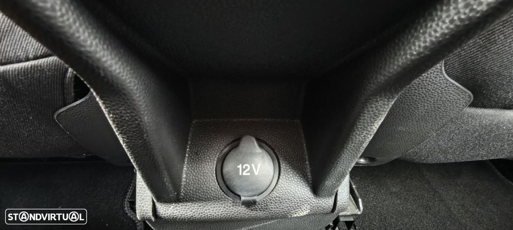 Ford Fiesta 1.6 T ST - 43