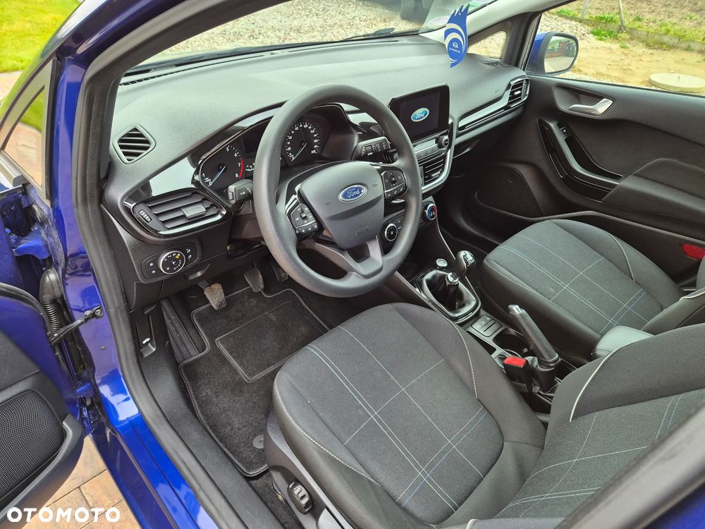 Ford Fiesta 1.0 EcoBoost S&S TREND - 24