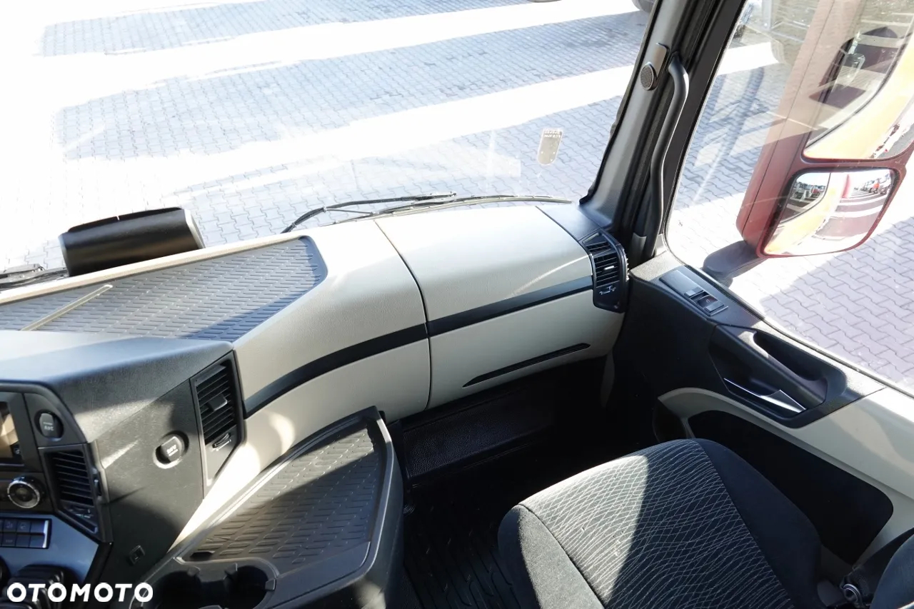 Mercedes-Benz ACTROS 2548 / ZESTAW TANDEM 120 M3 / PRZEJAZDOWY / KLIMA POSTOJOWA / BIG SPACE / PO ZŁOTYM KONTRAKCIE SERWISOWYM - 33