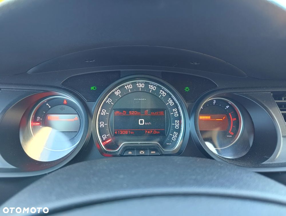 Citroën C5 1.6 HDi Attraction - 6