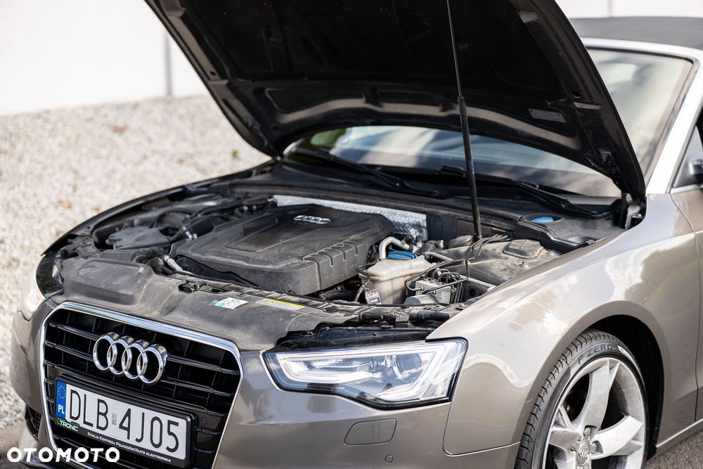 Audi A5 Cabrio 2.0 TDI DPF (clean diesel) multitronic - 30