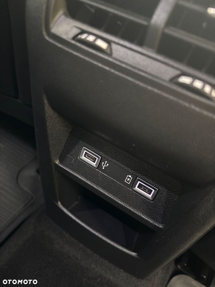 Peugeot 308 1.6 Hybrid PHEV GT EAT8 - 27