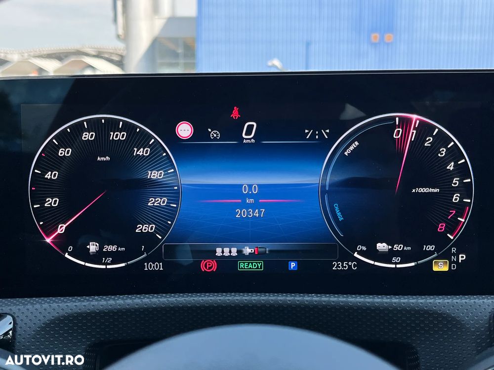 Mercedes-Benz CLA 250 e 8G-DCT - 15