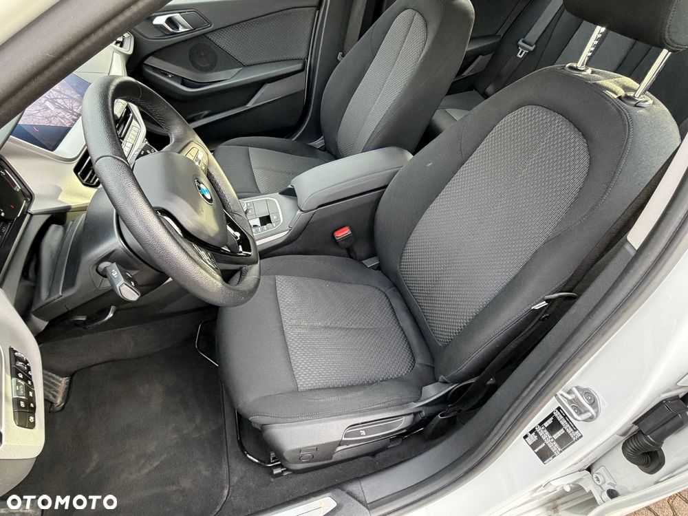 BMW Seria 1 118d Advantage - 13