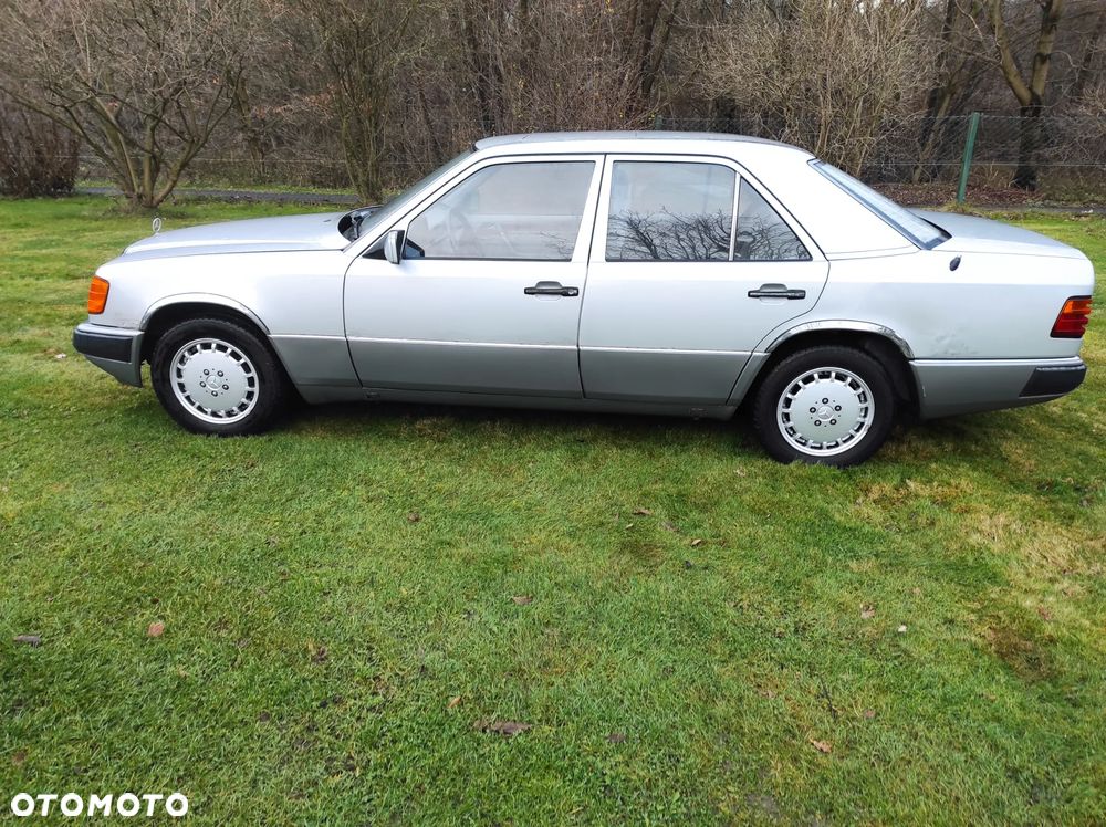 Mercedes-Benz W124 (1984-1993) - 5