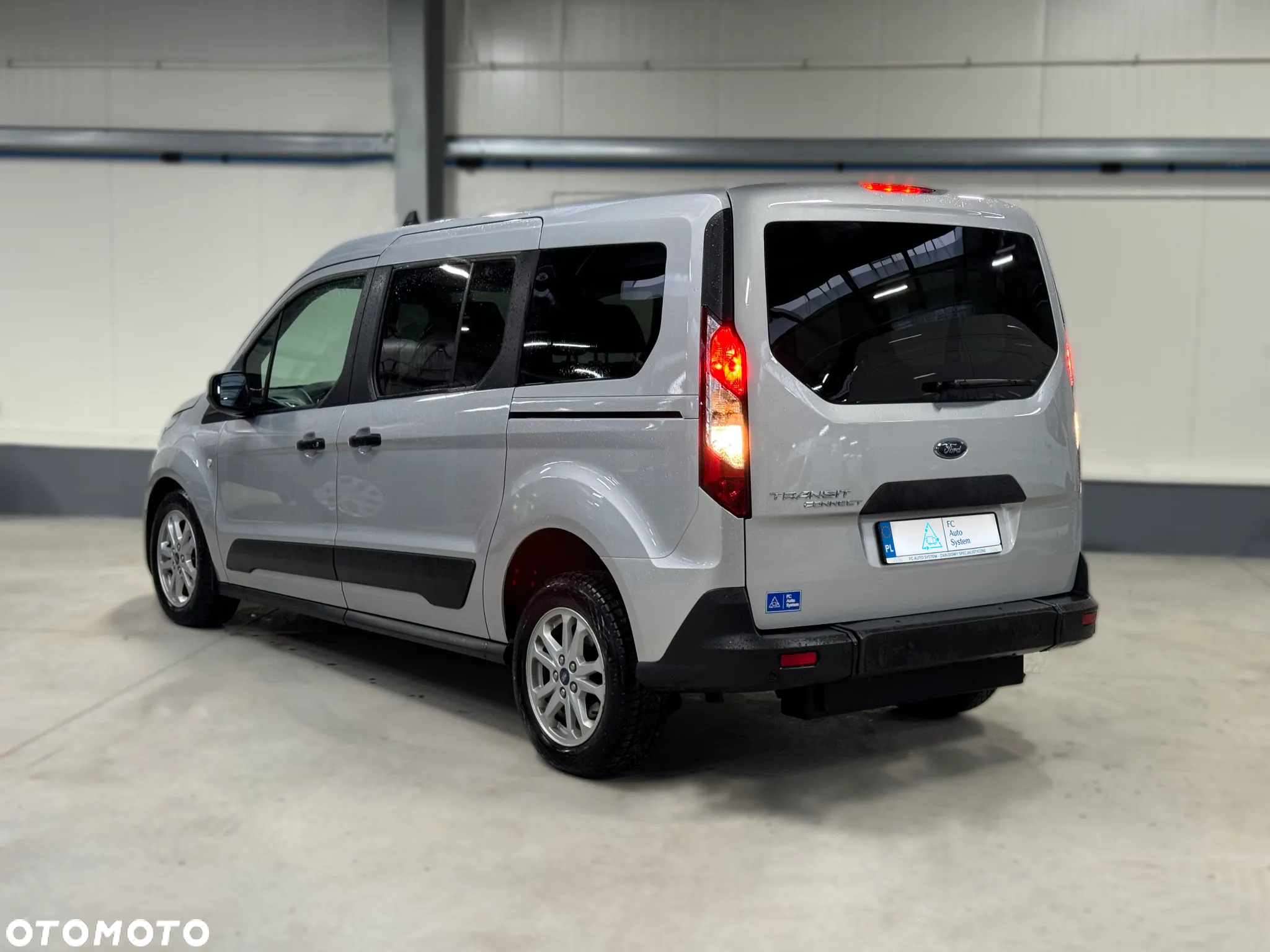 Ford Transit Connect - 3