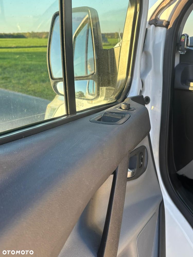 Ford Transit Custom - 28