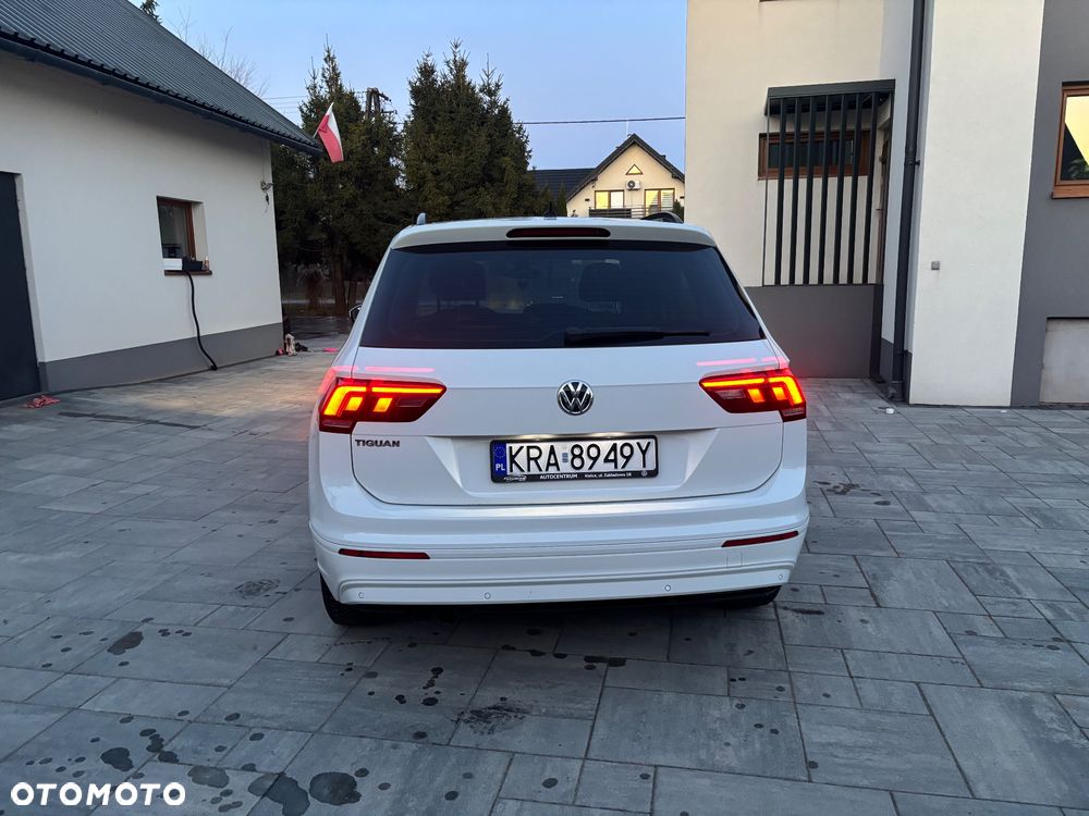 Volkswagen Tiguan - 3