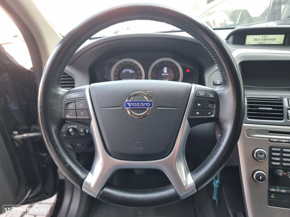 Volvo XC 60 2.0 D3 Drive - 12